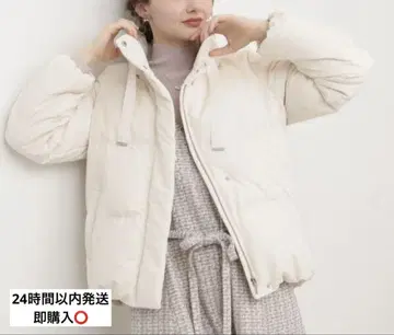 couture brooch 개더 칼라 다운 자켓 36 아이보리