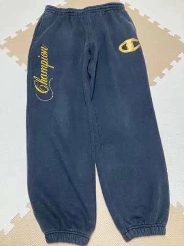 Champion 후드티와 스웨트 팬츠 세트