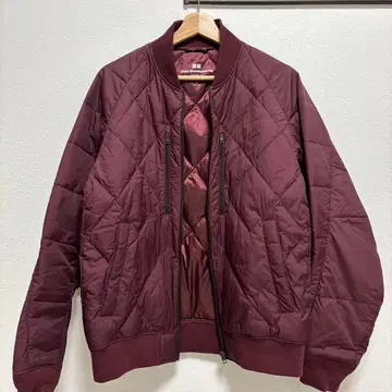 UNIQLO 화이트 마운티니어링 M 다운 자켓