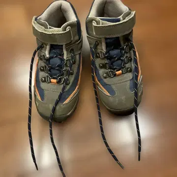 아동용 하이컷 트레킹 슈즈 그레이와 네이비