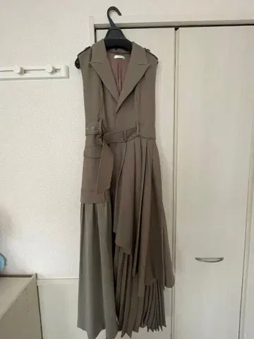 뤼미에 슬리브리스 롱 원피스 벨트 포함