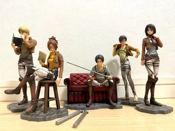 [ 새상품급 5점 일부 접착 있음 ] 제일복권 진격의 거인