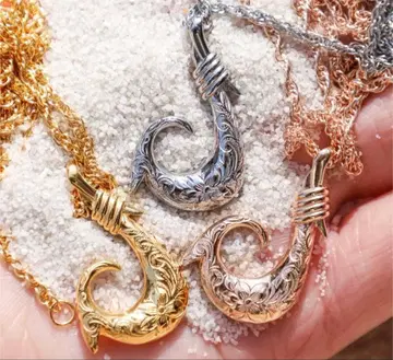 ALEIA 핑크 골드 피쉬 후크 목걸이