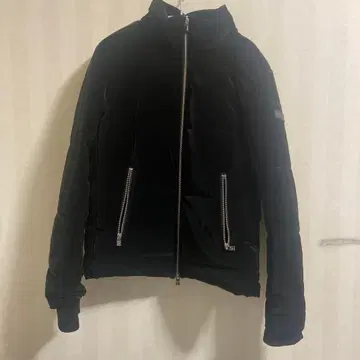 아담스 저글러 다운