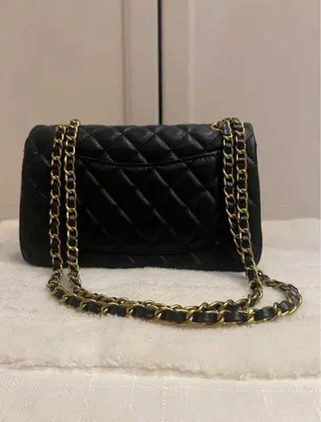 퀼팅 블랙 숄더백 천연 가죽