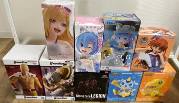 10월 피규어 묶음 판매 9점