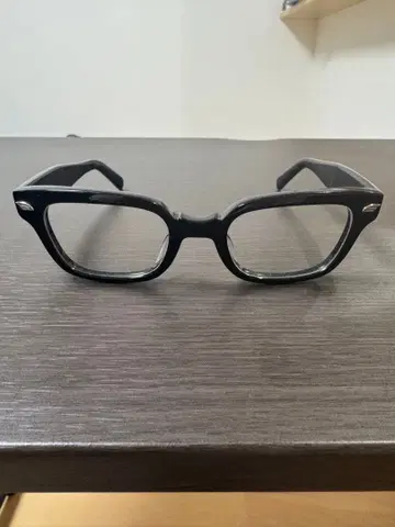 화이트 야마모토안경 DECO 데코 금자안경 검은색 테두리 안경