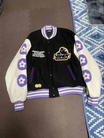 XLARGE 플라워 무늬 자켓