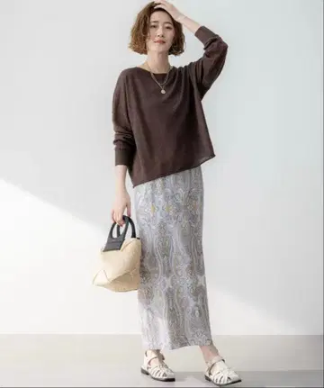 새상품 미개봉 [세탁 가능] 퓨어 린넨 와이드 니트 다크 브라운 23구