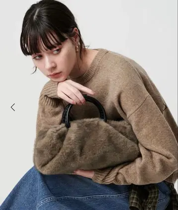 BEAUTY&YOUTH 인조 모피 스퀘어 숄더백 2WAY