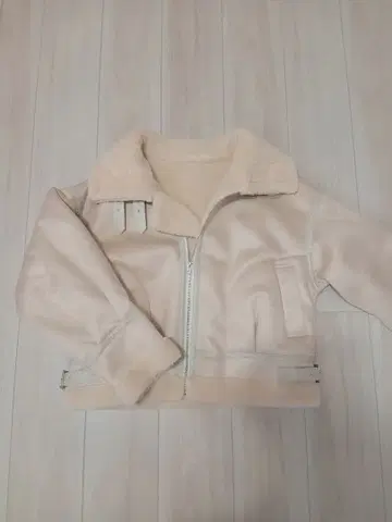 1회 착용 새상품급 마제스틱 레곤 오버 사이즈 보아 블루종