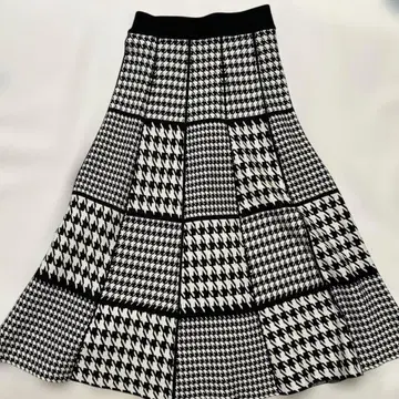 인터플래닛 니트 스커트