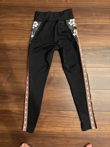 아디다스 블랙 하이웨스트 레깅스