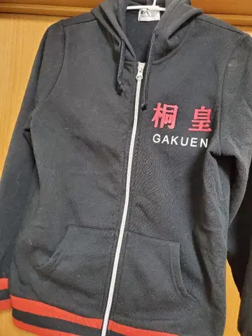 쿠로코의 농구 M 사이즈 후드티