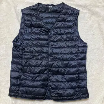UNIQLO 유니클로 #172977 V넥 울트라 라이트 다운 베스트:M