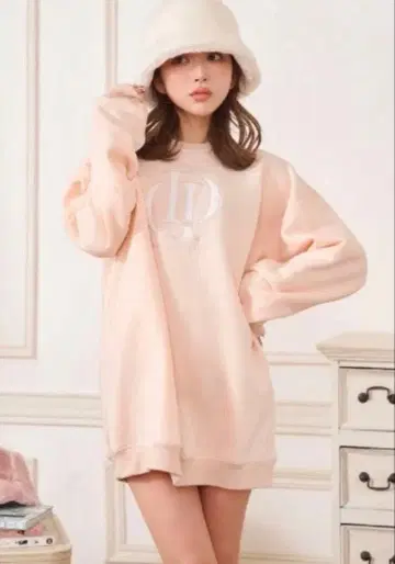 다리치 Darich DD 로고 맨투맨 핑크