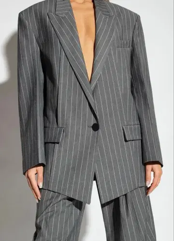새상품 The Attico 핀스트라이프 블레이저