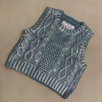 LOGAN Knitting mills 호일 프린트 베스트 상의