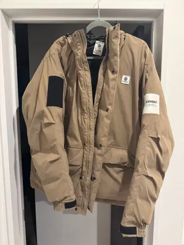 ELEMENT 다운 자켓