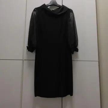 [ 새상품 ] MS GRACY 블랙 드레스 사이즈 9호