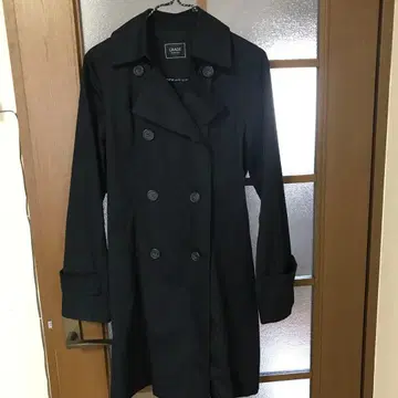 네이비 컬러 트렌치코트 허리 리본 포함