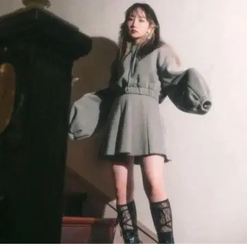 버블스 BUBBLES 플리츠 후드티 셋업