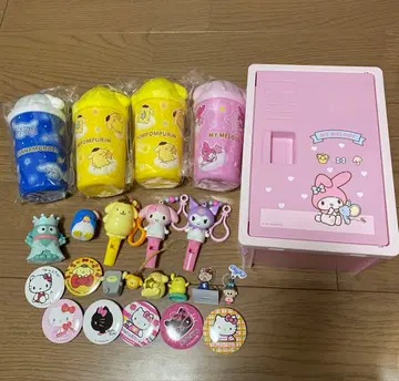 산리오 굿즈 묶음 판매