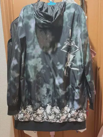 NieR 윈드 브레이커