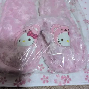 미사용 헬로키티 룸슈즈 핑크