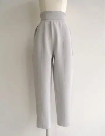 Rito 리토 허리 리브 니트 팬츠 센터 프레스 테이퍼드