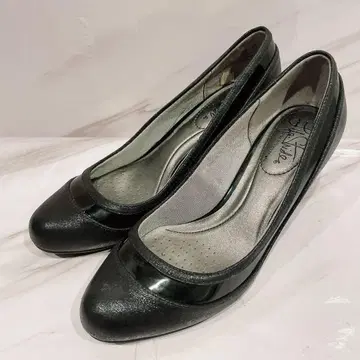 새상품급 라이프스트라이드 펌프스 블랙 에나멜 하이힐 23.5