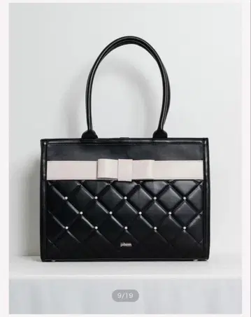 pium 펄 퀼팅 리본 토트