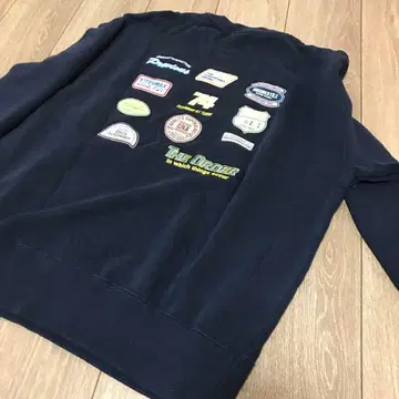 LOWRYSFARM 와펜 트레이닝복