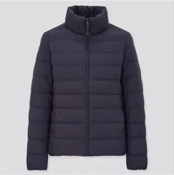 새상품급 유니클로 울트라 라이트 다운 자켓 네이비 M