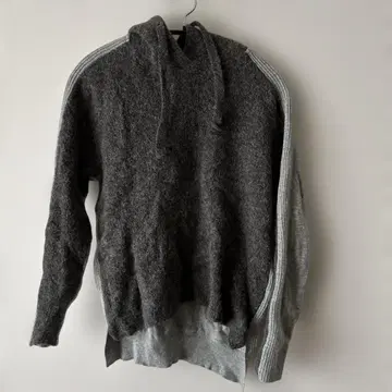 레리안 CoC by CARA O CRUZ 울 트레이닝복