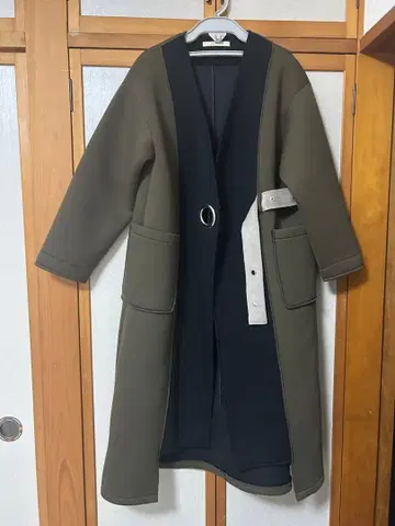 가르야르타가르얀테 본딩 코트