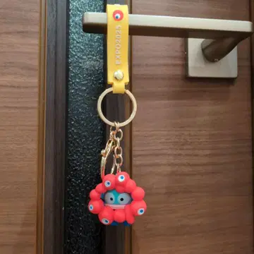 오사카 엑스포 한교동 산리오 미야쿠미야쿠 변신 키링 빨간색