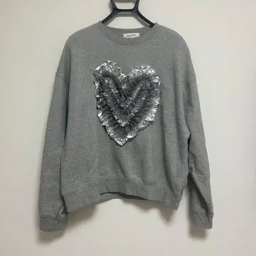 POPPY 하트 맨투맨