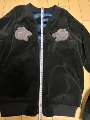 MIDWEST 미드웨스트 벨로아 스카잔 호랑이 자수 블랙 컬러 레어