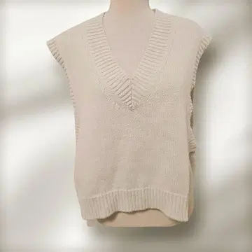 아즈노우아즈 핑키 니트 베스트 V넥 F 베이지 계열