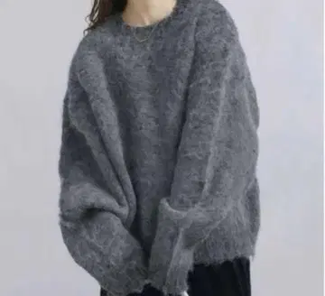 NEUNA 오버 사이즈 울 혼방 니트