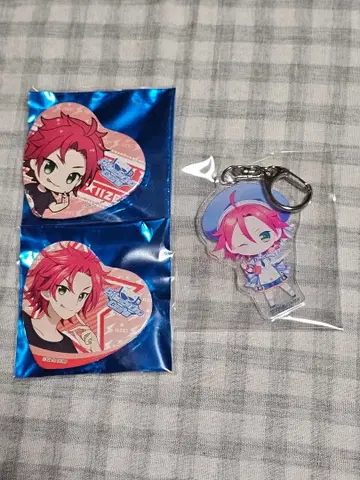 프리파라 카페 아크릴 키링 캔뱃지