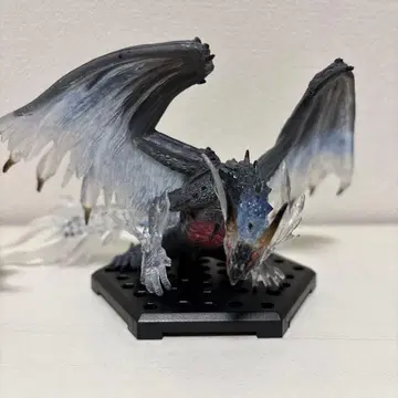 몬스터 헌터 제노 지바 (임계 상태) 피규어