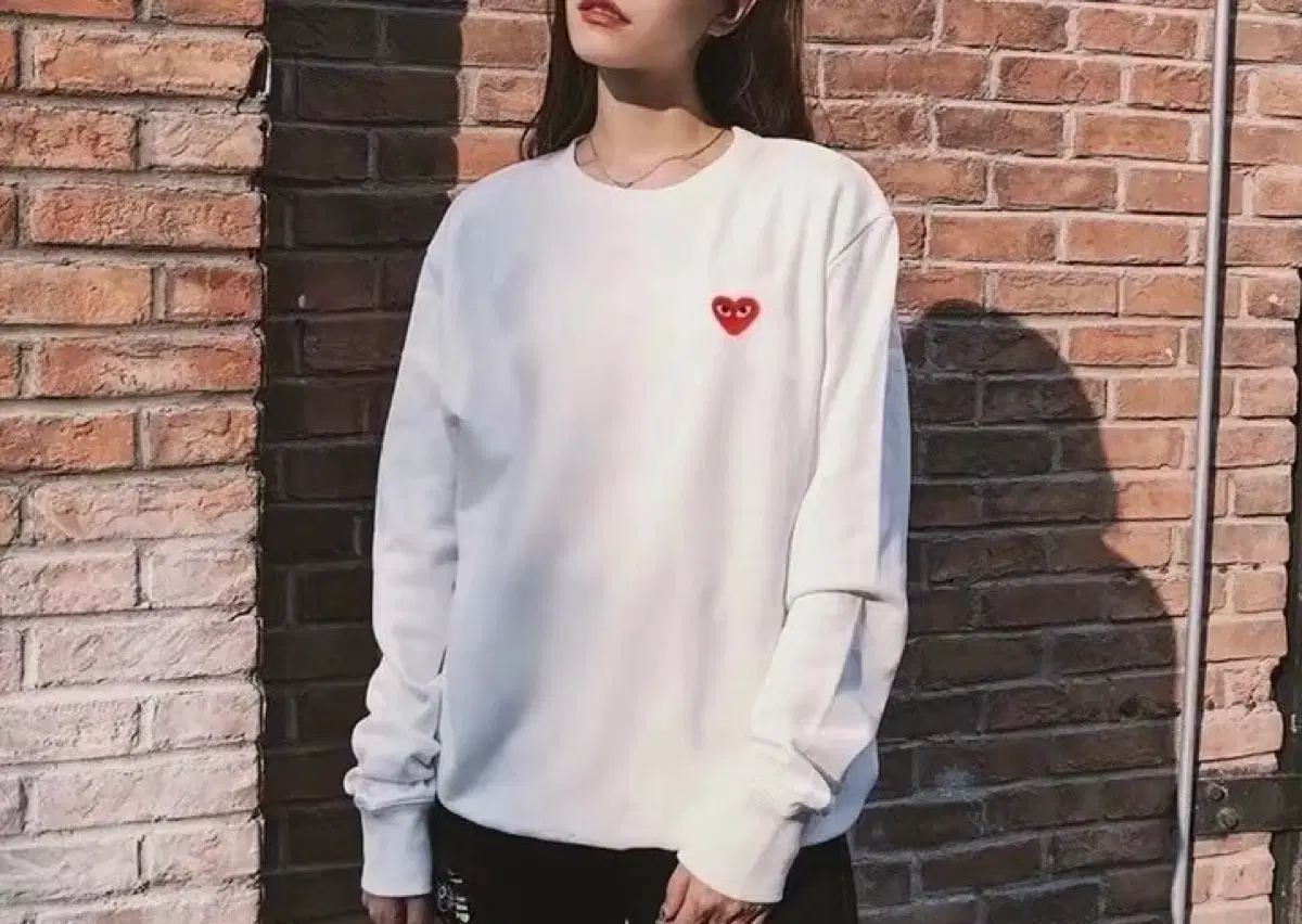 (Discounted clothing for filming) Comme des Garçons Long Sleeve Heart Patch T-shirt White L