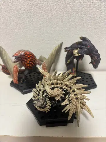 몬헌 라드발킨, 볼가노스, 배젤기우스 (적열 상태) 피규어