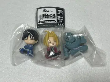 어깨 쿵 강철의 연금술사 에드워드 엘릭 알폰스 엘릭