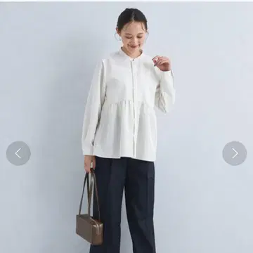 GREEN LABEL RELAXING 스탠드 티어드 블라우스