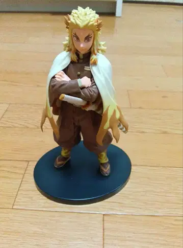 귀멸의 칼날 렌고쿠 쿄쥬로 피규어 세피아 ver