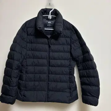 새상품급 유니클로 울트라 라이트 다운 자켓 블랙 S 사이즈