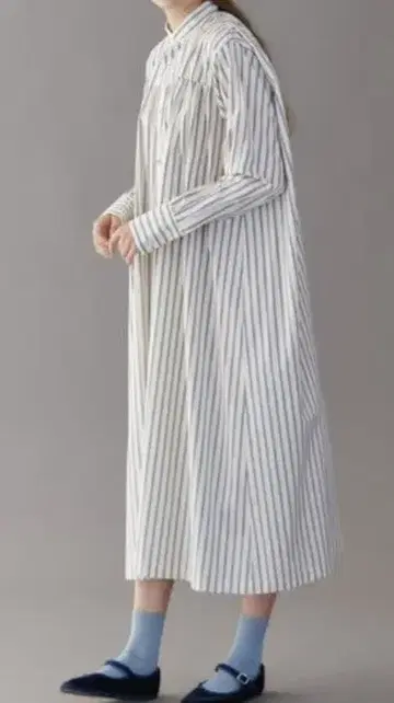 Bshop 별주 HAVERSACK 스트라이프 개더 셔츠 원피스